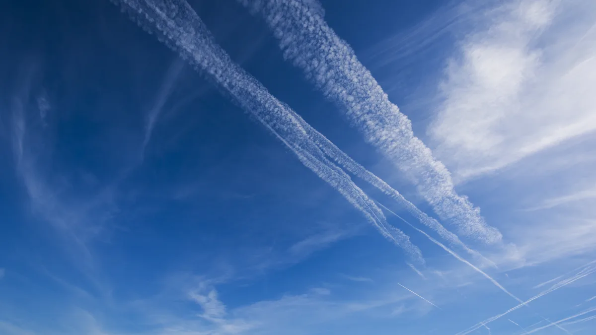 Google and Cathay Pacific are testing AI-based flight planning designed to reduce climate-warming aircraft contrails.
