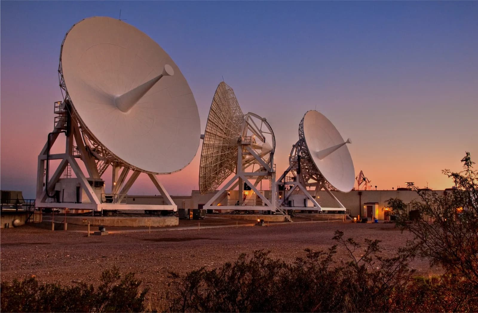 NASA ground-station antennas at White Sands, New Mexico, prepared for Roman telescope data.